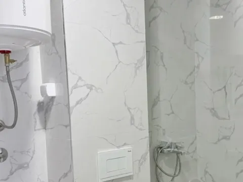Sale, one bedroom apartment, 41m², Podkošljun, Budva - image 2