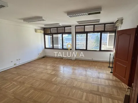 Izdavanje, poslovni prostor, 92m², Preko Morače, Podgorica - image 1