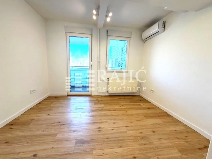 Rent, office space, 75m², Novi Beograd Sve Podlokacije, Beograd