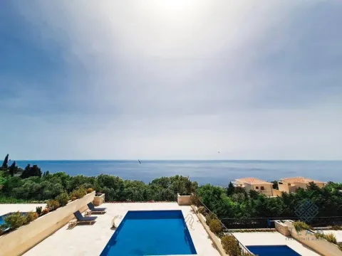 Izdavanje, kuća, 180m², Reževići, Budva - image 20