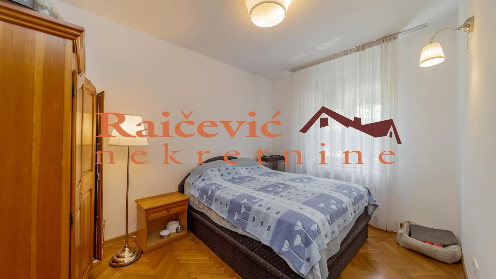 Prodaja, kuća, 257m², Sopot, Beograd