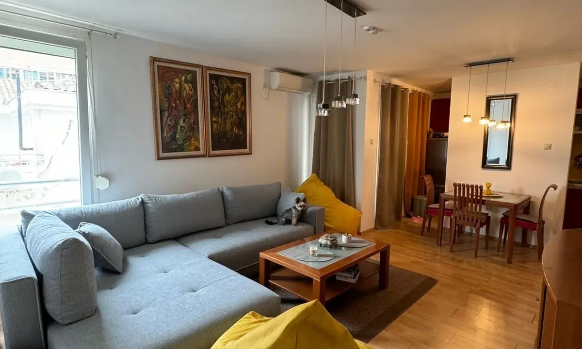Rent, one bedroom apartment, 55m², Babilonija, Budva