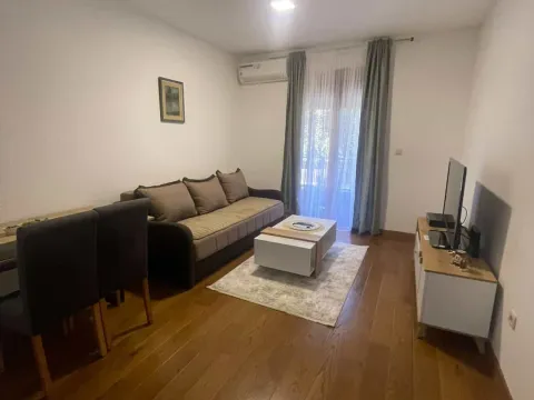 Izdavanje, garsonjera, 28m², Stara Varoš, Podgorica - image 5