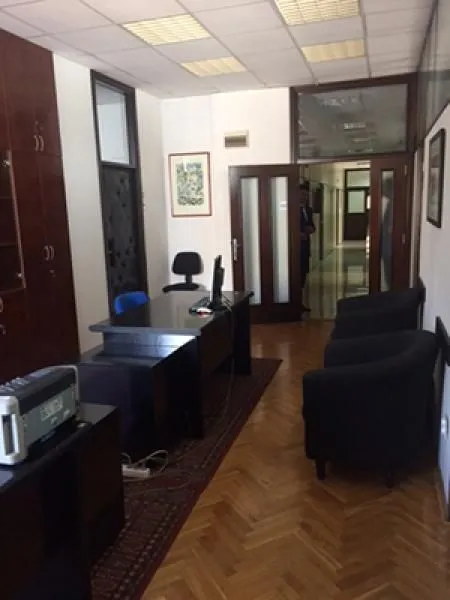 Rent, office space, 2400m², Galenika, Beograd