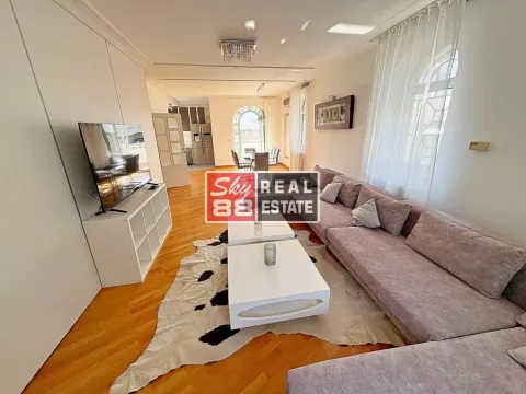 Izdavanje, četvorosoban stan, 130m², Senjak, Beograd - image 2