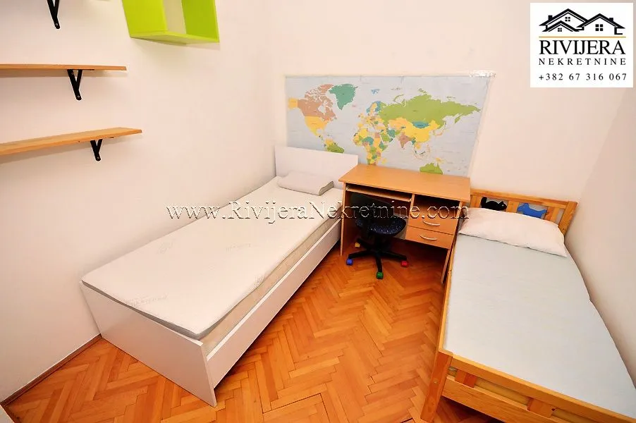 Prodaja, kuća, 268m², Igalo, Herceg Novi