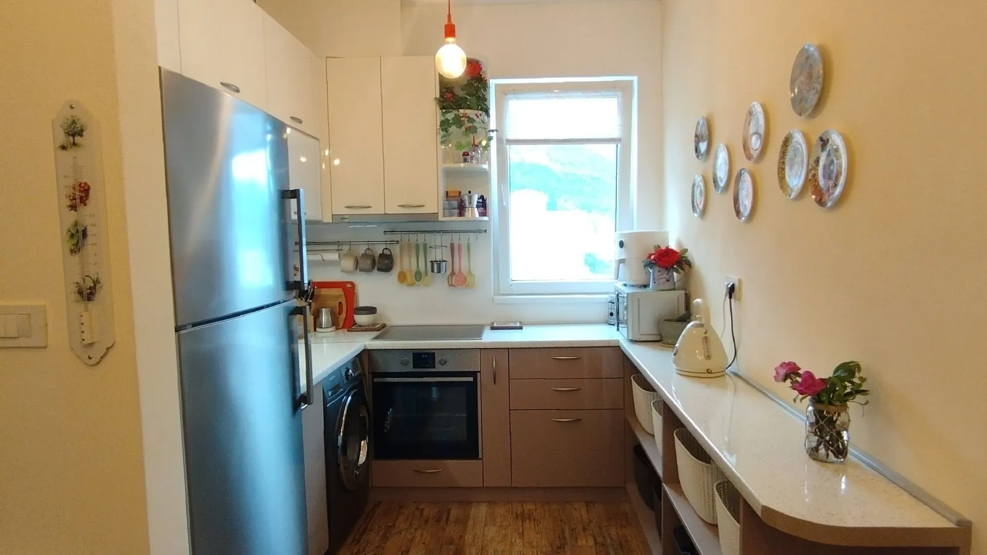 Prodaja, dvosoban stan, 64m², Njivice, Herceg Novi