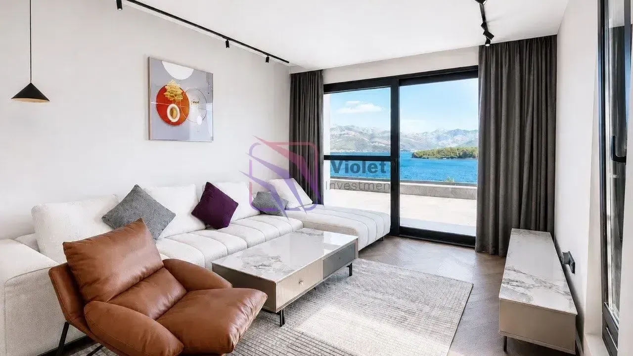 Sale, one bedroom apartment, 110m², Đuraševići, Tivat