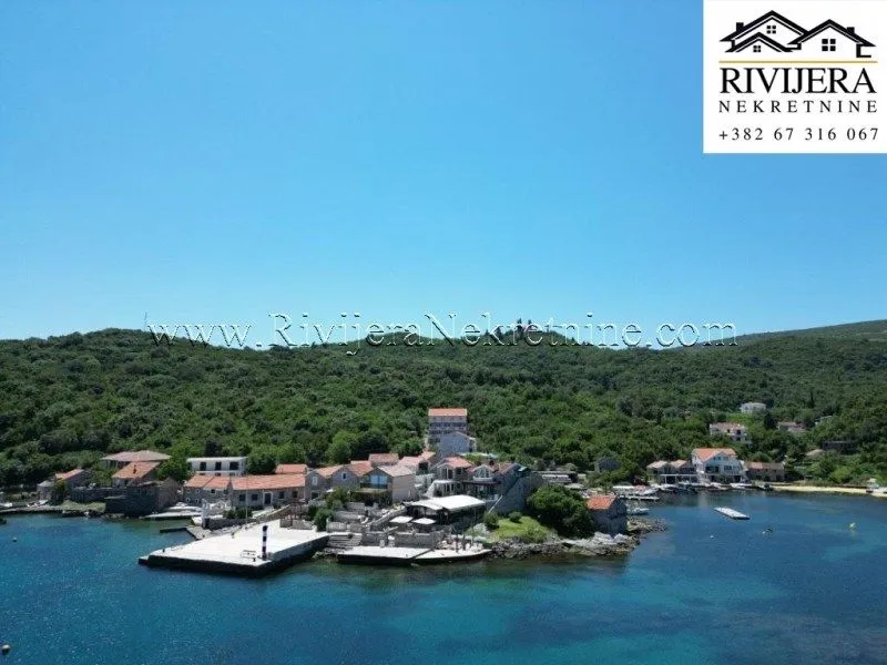 Prodaja, kuća, 111m², Tivat, Crna Gora