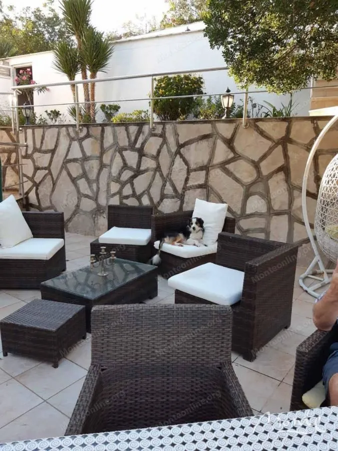 Sale, house, 200m², Bečići, Budva