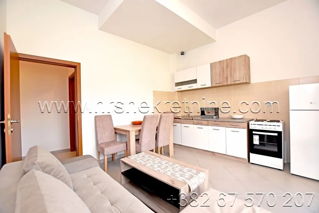 Izdavanje, jednosoban stan, 40m², Sutorina, Herceg Novi