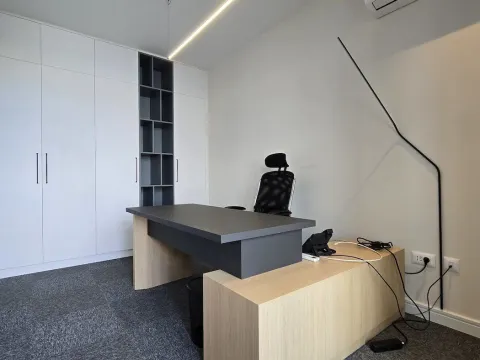 Rent, office space, 58m², Kod Capital Plaze, Podgorica - image 11