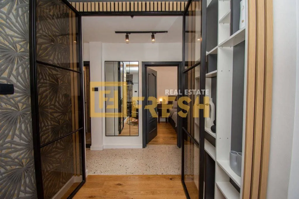 Rent, two bedroom apartment, 74m², Centar, Podgorica