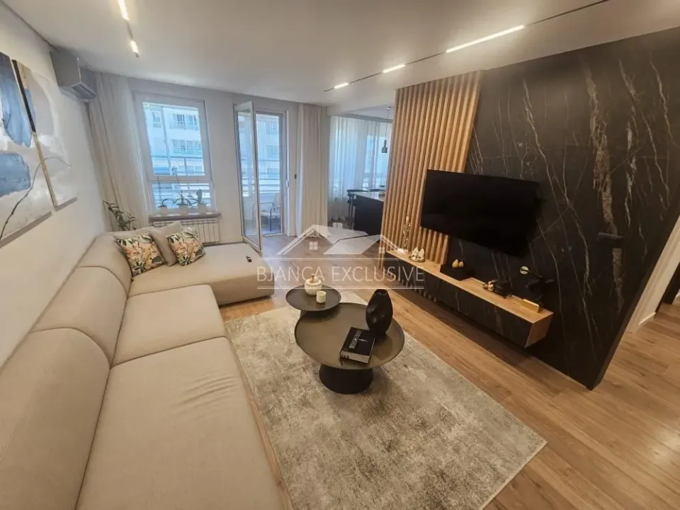 Prodaja, stan, 169m², Belvil, Beograd