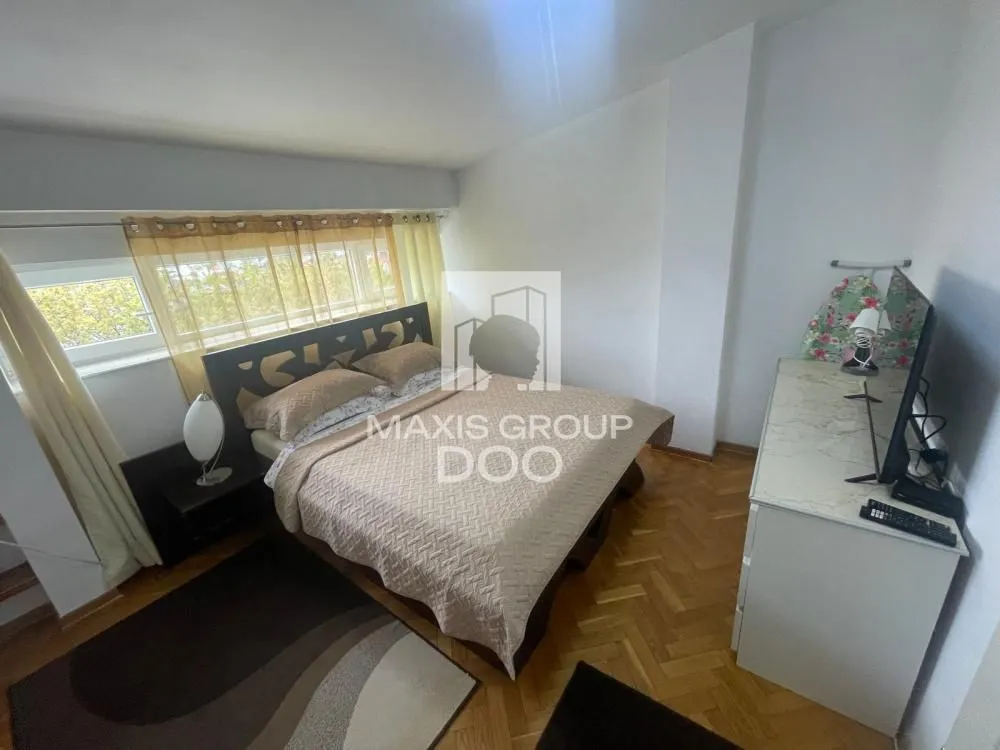 Izdavanje, jednosoban stan, 65m², Vračar Centar, Vračar Sve Podlokacije