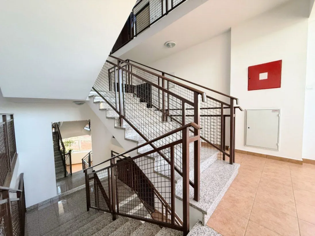 Prodaja, dvosoban stan, 74m², Drač, Podgorica