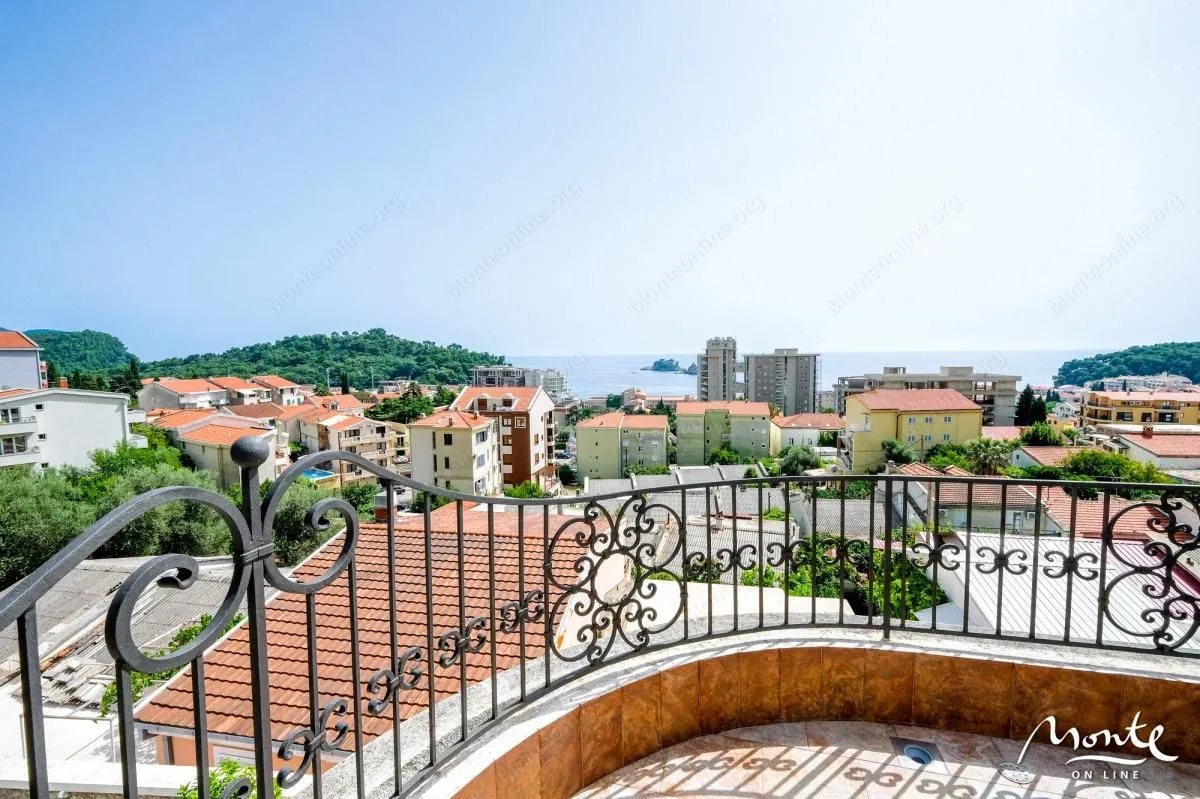 Sale, house, 560m², Petrovac, Budva