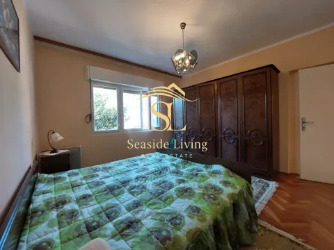 Rent, three bedroom apartment, 90m², Centar, Kotor - image 13