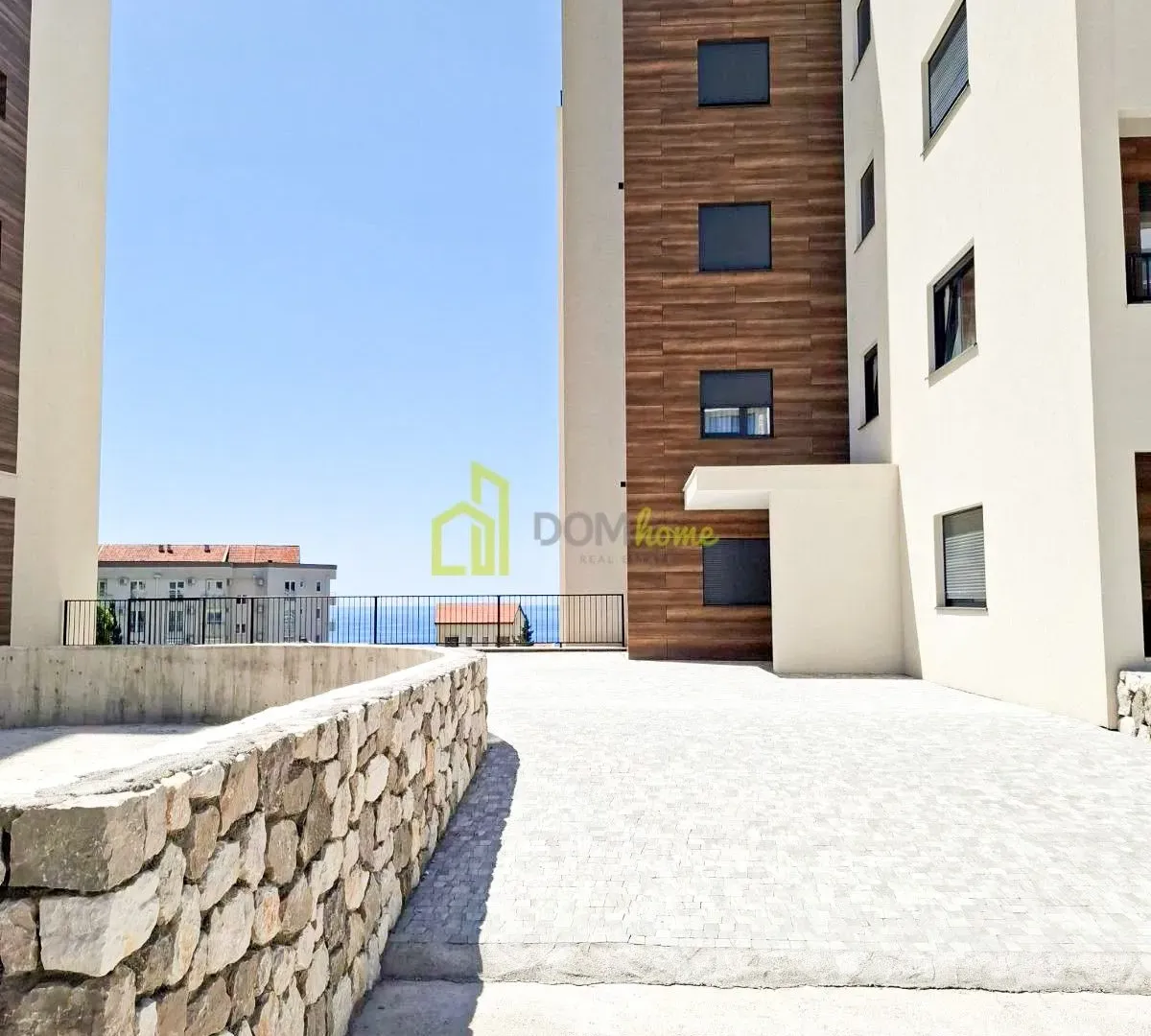 Prodaja, dvosoban stan, 71m², Bečići, Budva