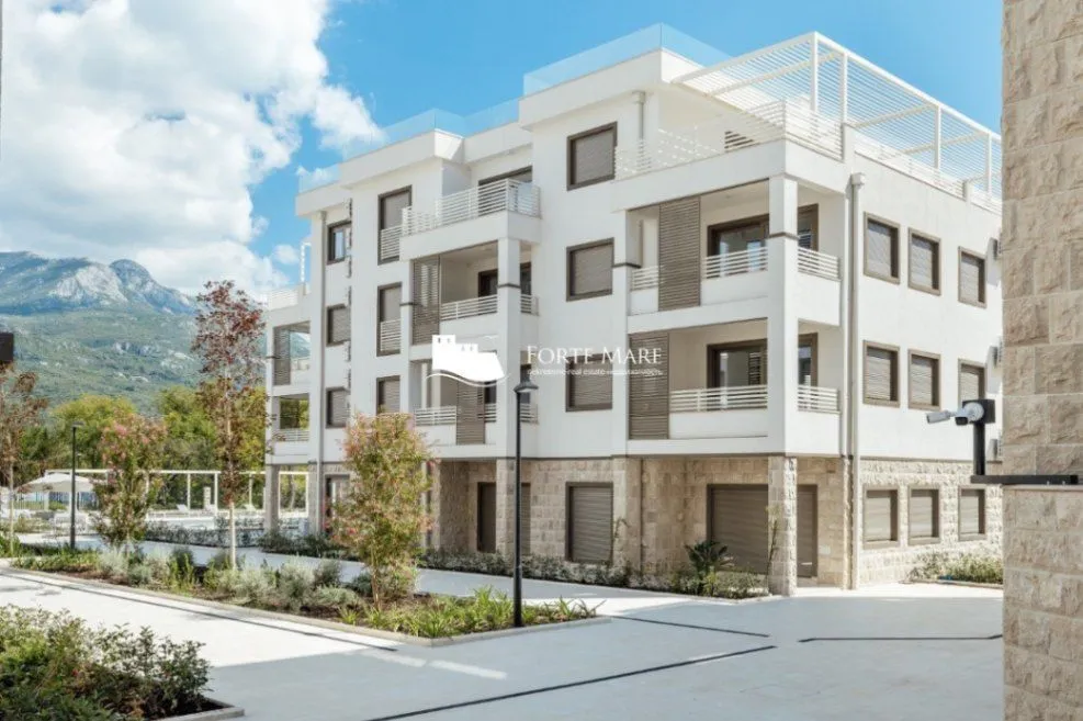 Prodaja, dvosoban stan, 76m², Sutorina, Herceg Novi