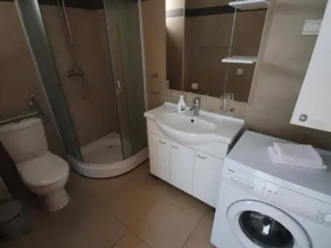 Prodaja, jednosoban stan, 47m², Pržno, Budva - image 13