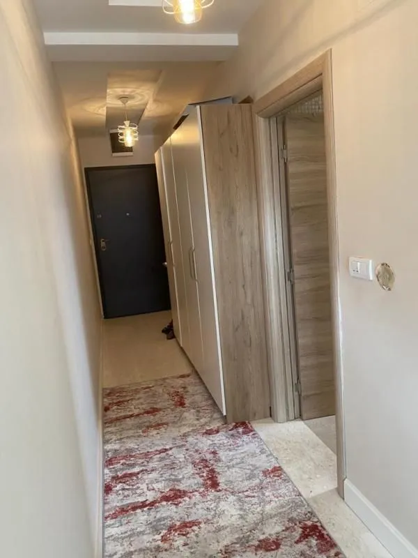 Izdavanje, jednosoban stan, 49m², Šušanj, Bar