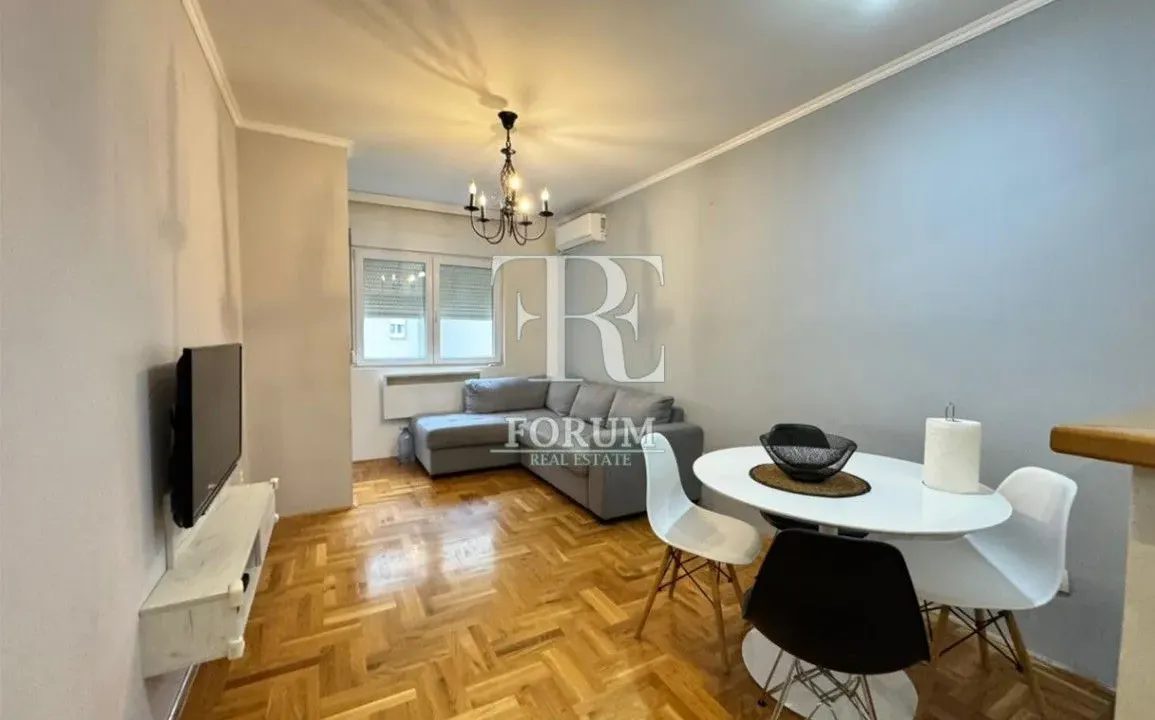 Izdavanje, dvosoban stan, 65m², Ljubović, Podgorica