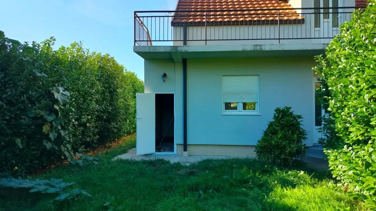 Sale, house, 150m², Cetinje, Crna Gora