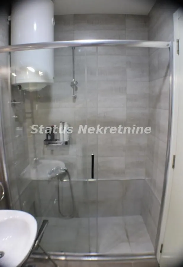 Prodaja, jednosoban stan, 50m², Sremska Kamenica, Petrovaradin