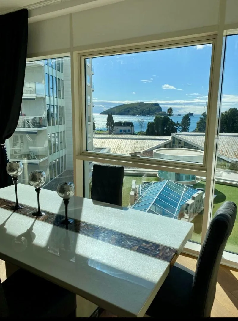 Sale, one bedroom apartment, 67m², Centar, Budva