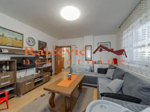 Sale, one bedroom apartment, 53m², Rakovica, Beograd - image 3