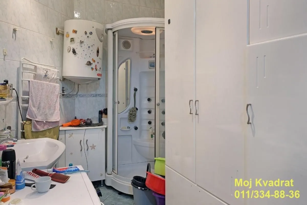 Prodaja, trosoban stan, 110m², Stari Grad, Beograd