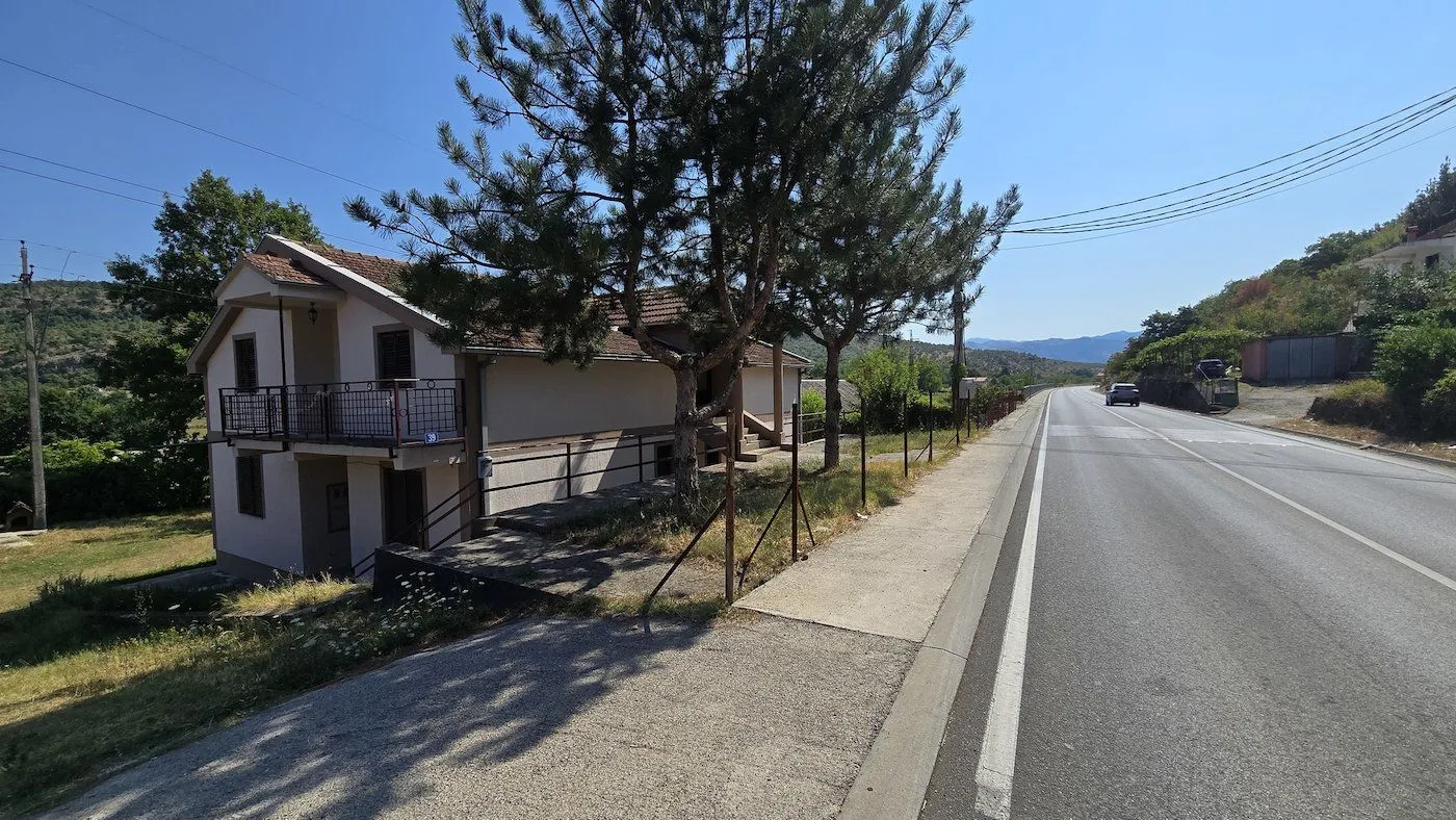 Prodaja, kuća, 236m², Velje Brdo, Podgorica