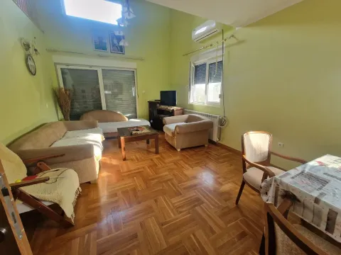 Sale, house, 240m², Danilovgrad, Crna Gora - image 19
