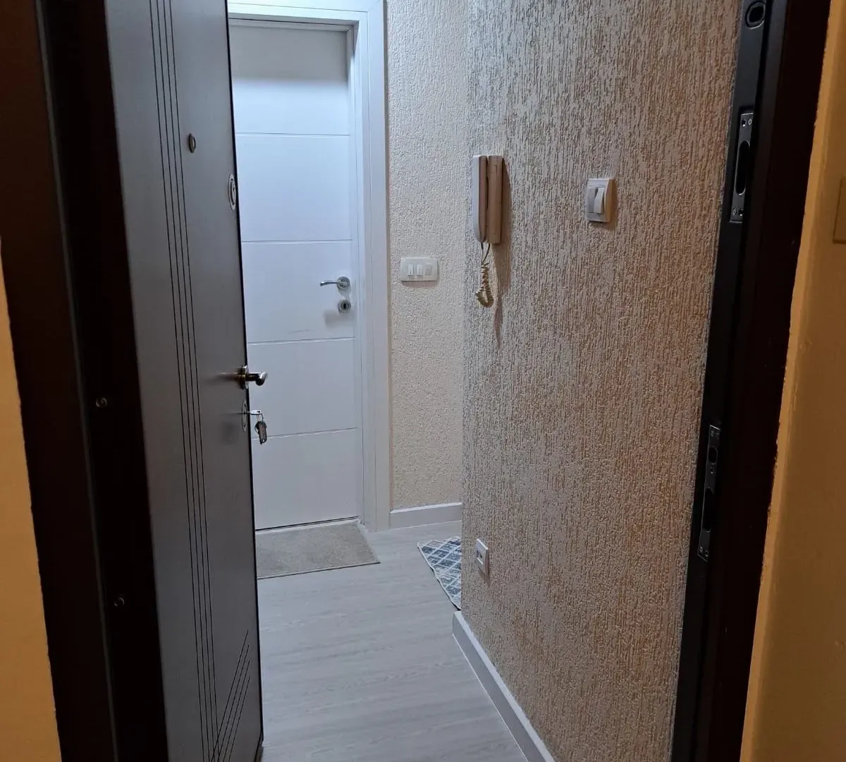 Sale, two bedroom apartment, 60m², Centar, Bar