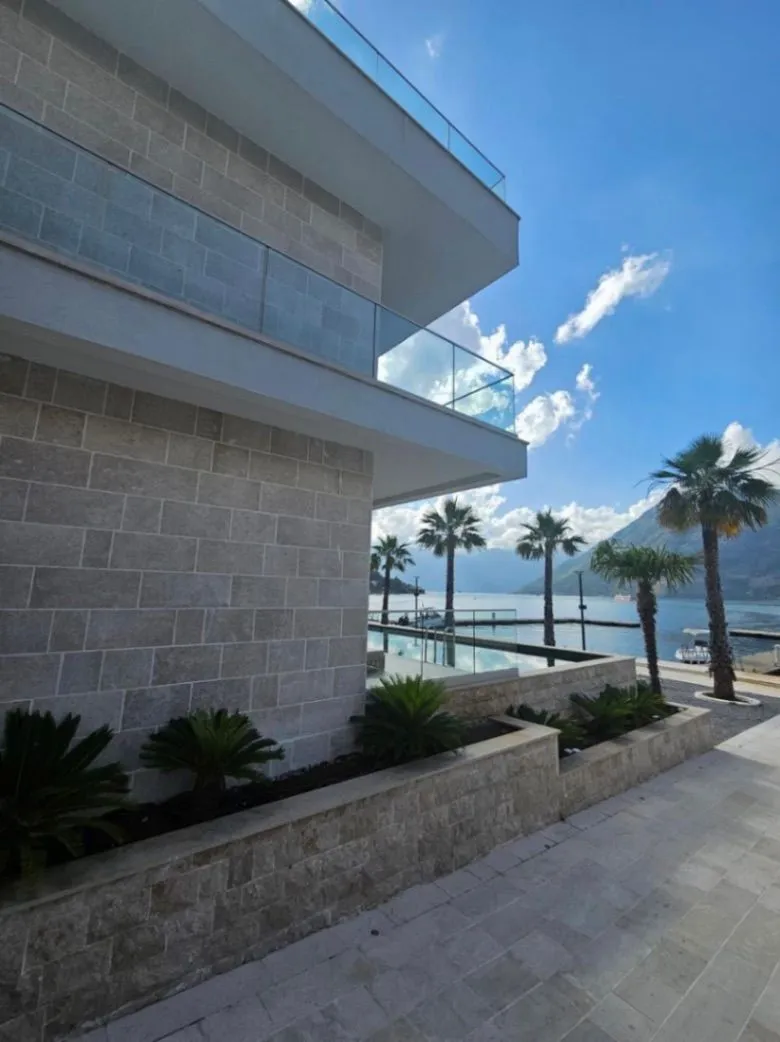 Prodaja, kuća, 108m², Kotor, Crna Gora