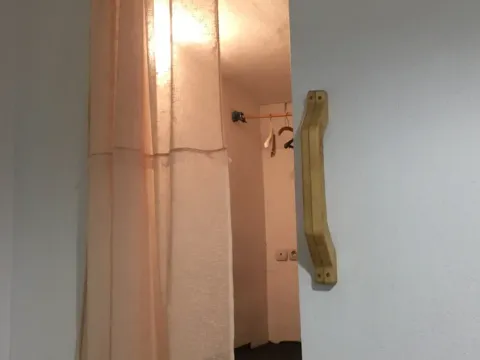 Izdavanje, jednosoban stan, 18m², Momišići, Podgorica - image 4