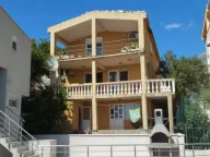 Prodaja,  kuća, 202m2, Bar