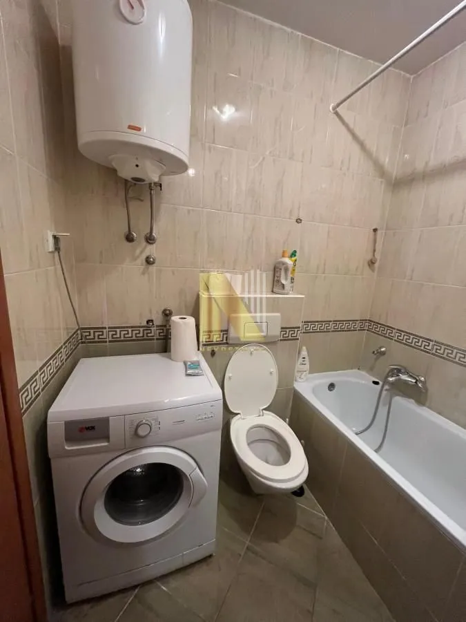 Izdavanje, garsonjera, 31m², Bulevar Oslobodjenja, Novi Sad Sve Podlokacije