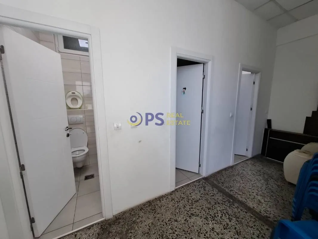 Sale, office space, 374m², Bar, Crna Gora