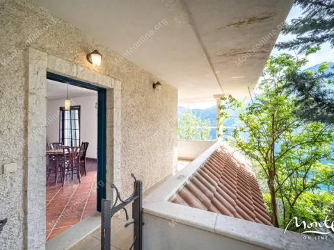 Sale, two bedroom apartment, 94m², Kostanjica, Kotor - image 30