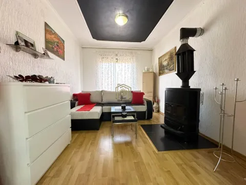 Sale, house, 300m², Zlatica, Podgorica - image 6