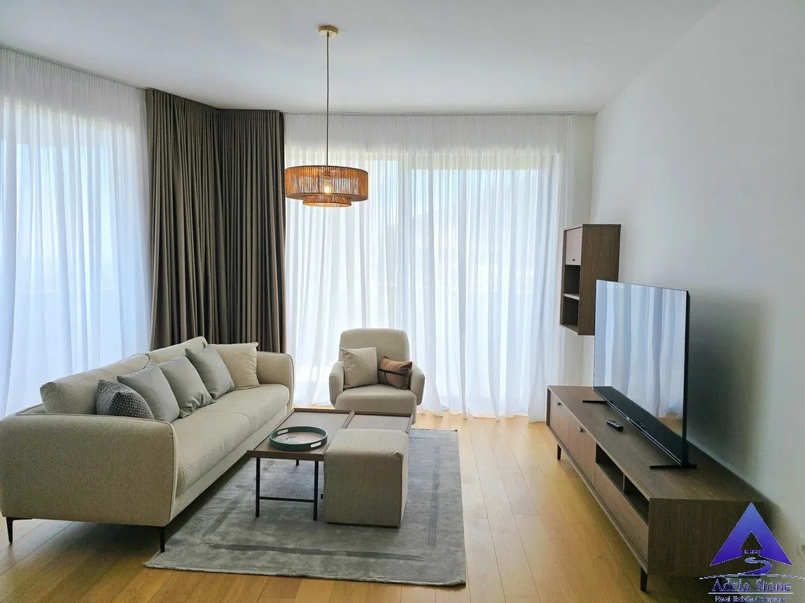 Prodaja, jednosoban stan, 67m², Bečići, Budva