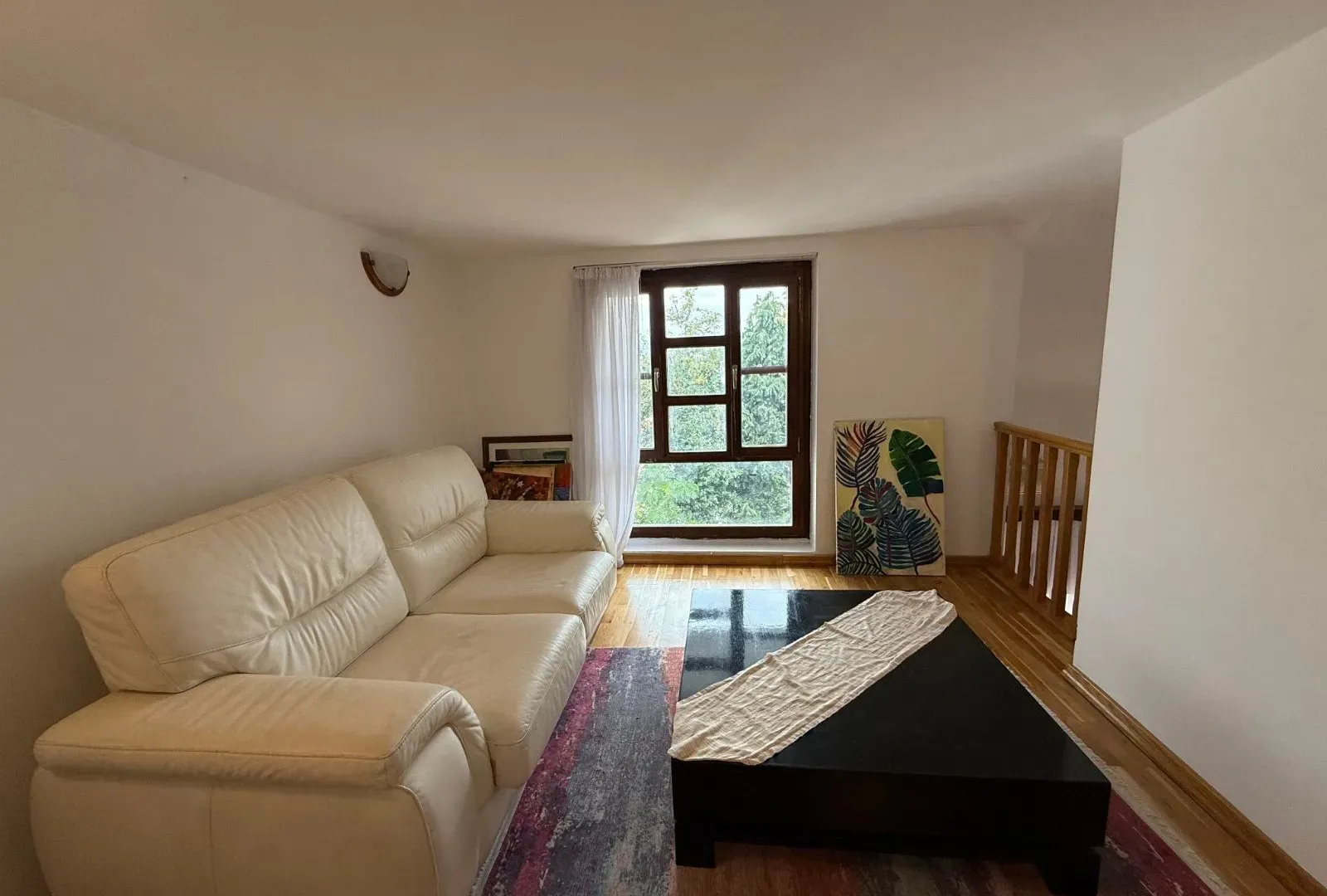 Izdavanje, stan, 300m², Gorica C, Podgorica