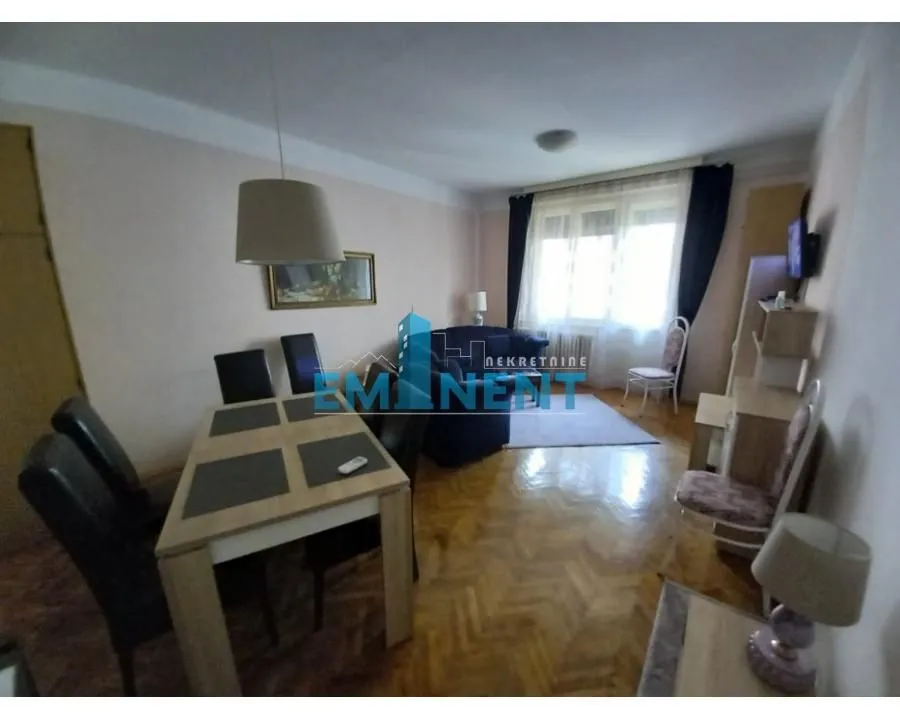 Rent, three bedroom apartment, 72m², Slavija, Vračar Sve Podlokacije