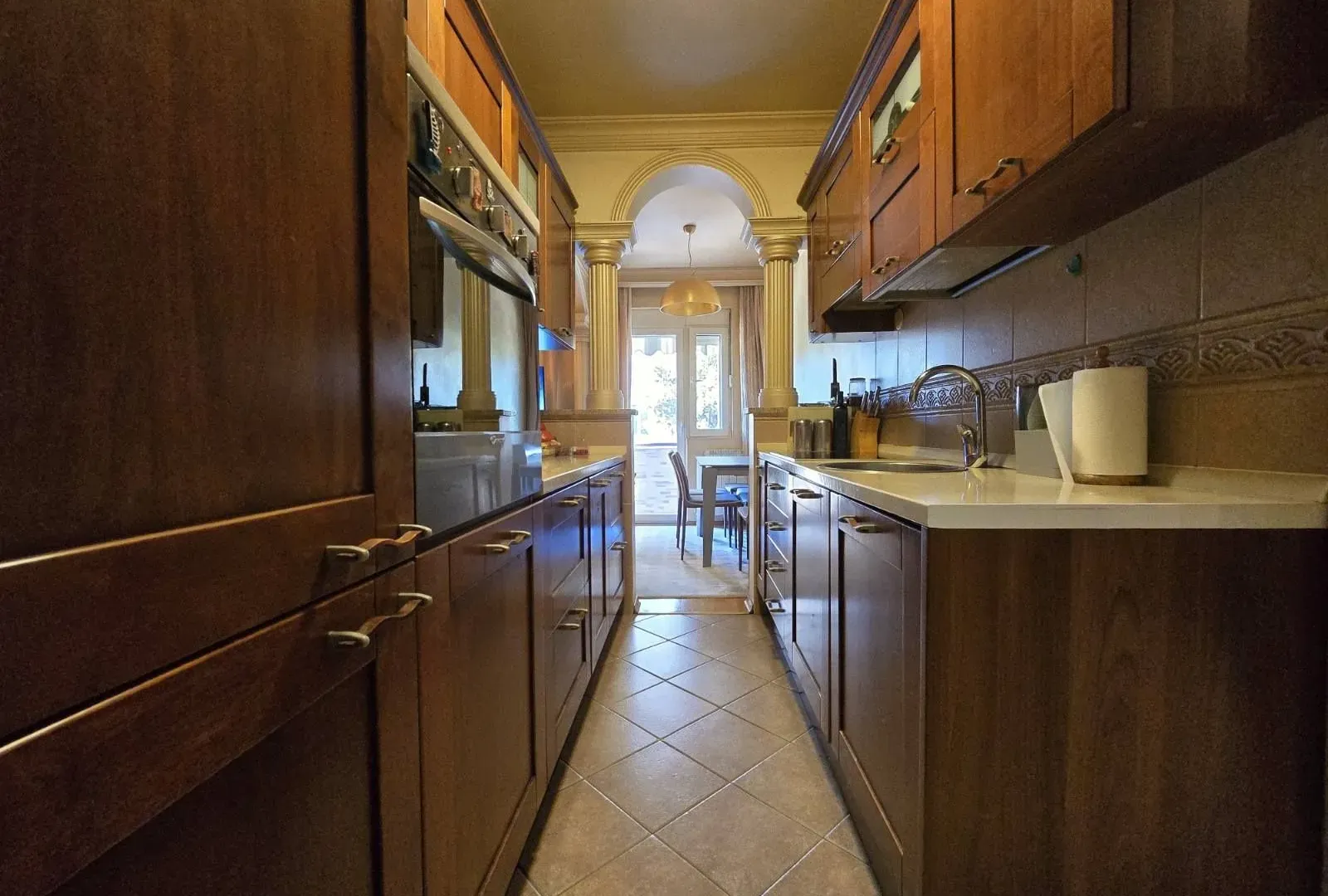 Prodaja, trosoban stan, 103m², Centar, Podgorica