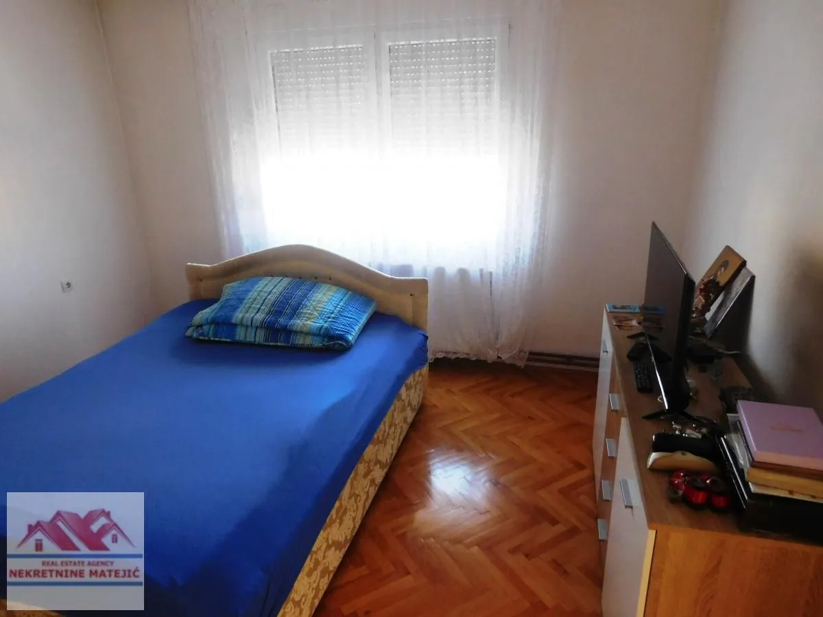 Prodaja, kuća, 140m², Grošnica, Kragujevac