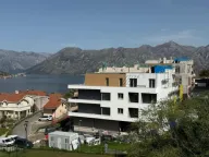 Sale, two bedroom apartment, 53m², Dobrota, Kotor - image 2