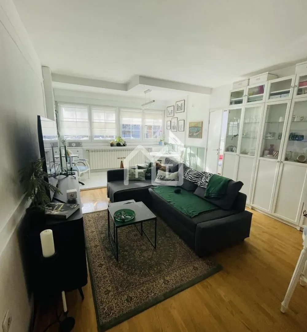 Sale, two bedroom apartment, 52m², Novi Beograd Blok 37, Novi Beograd Sve Podlokacije