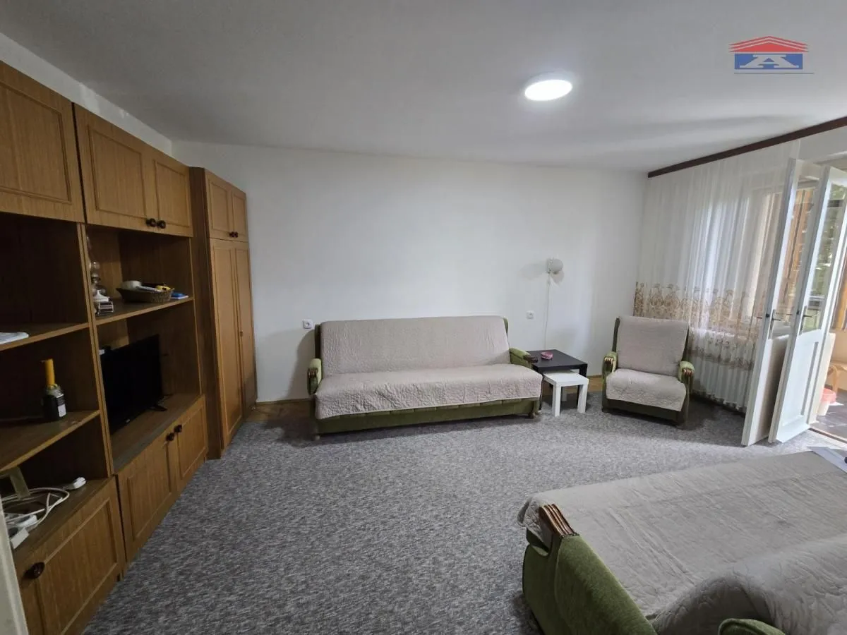 Izdavanje, dvosoban stan, 51m², Grbavica, Novi Sad Sve Podlokacije
